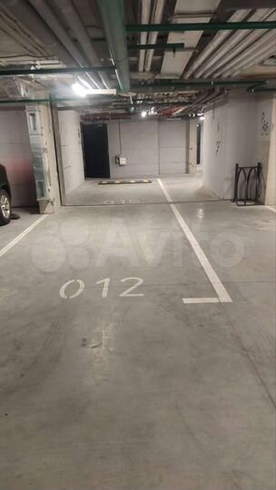 Машиноместо