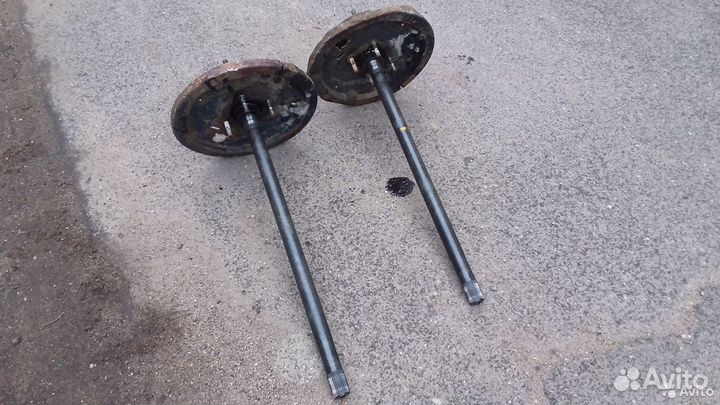 Полуось задняя Nissan Terrano LR50 Pathfinder