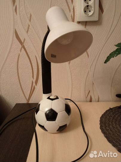 Лампа настольная
