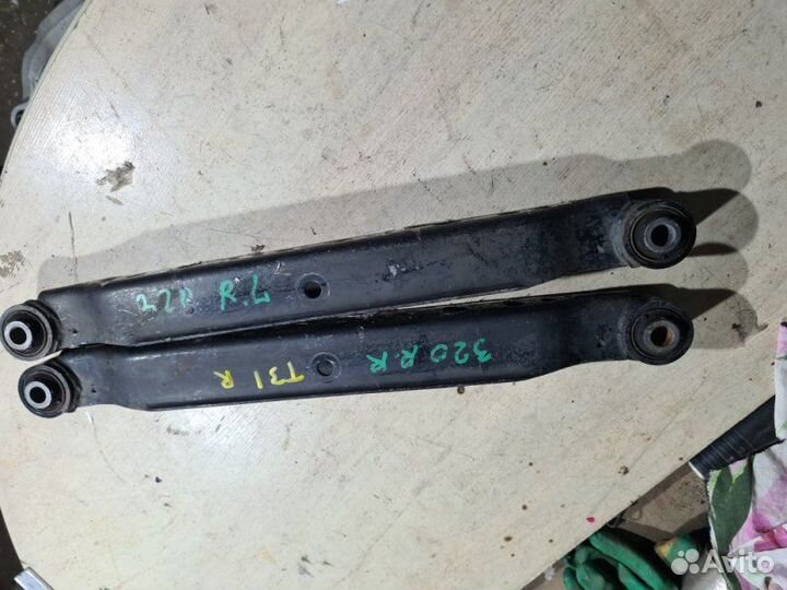 Рычаг поперечный Nissan X-Trail T31