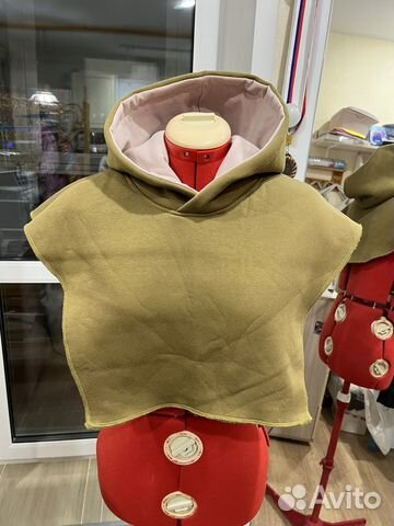 Новые манишки-капюшоны