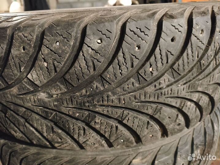 Goodyear UltraGrip Extreme 195/65 R15