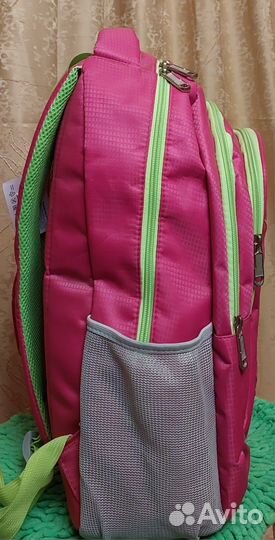 Рюкзак школьный для девочки новый