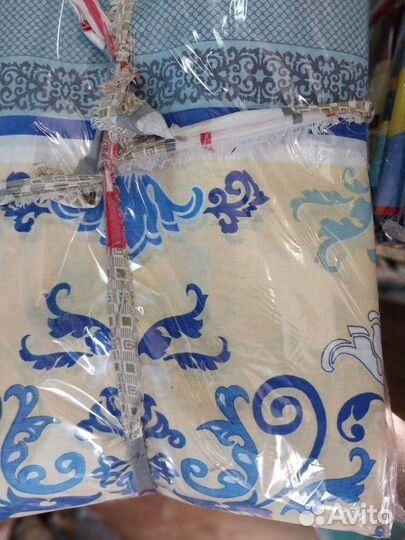 Постельное белье 1.5 новое