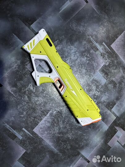 Электрический автоматический водяной пистолет