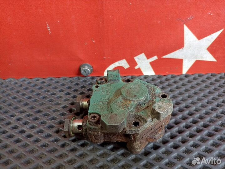 Насос топливный