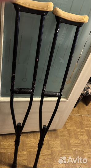 Костыли подмышечные