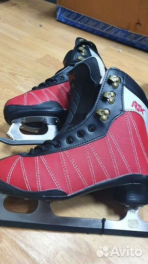 Ледовые коньки для проката