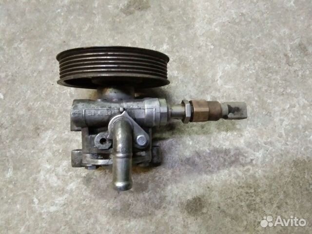 Насос гур Шкода Октавия A4 1.6