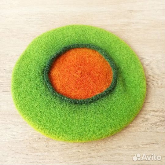 Берет женский вязаный яркий, шерсть
