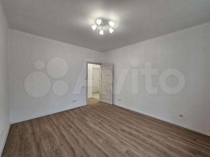 2-к. квартира, 57 м², 2/15 эт.