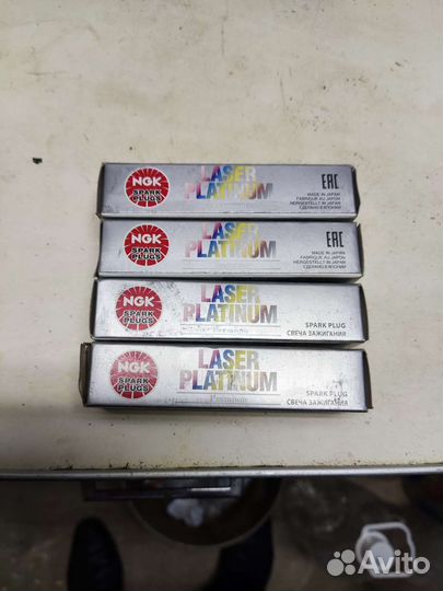 Платиновые свечи, 4 шт