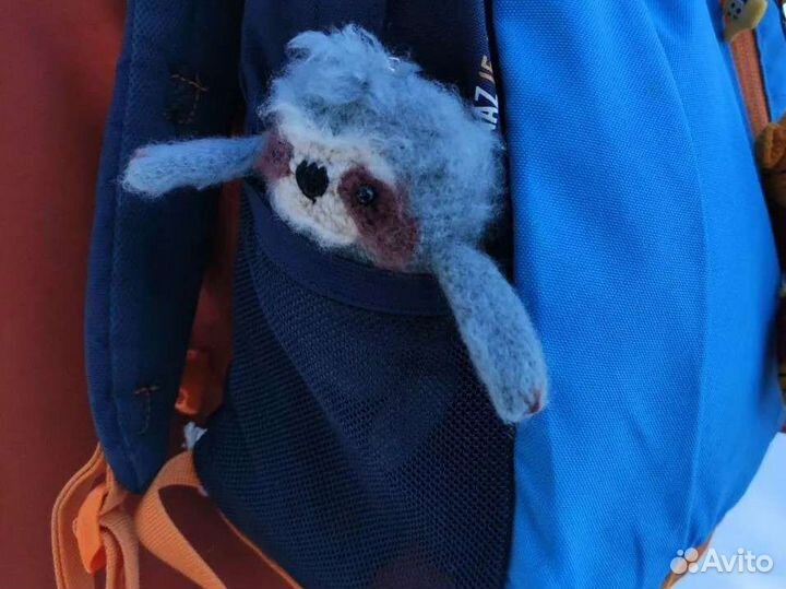 Вязанный ленивец Валентин к празднику