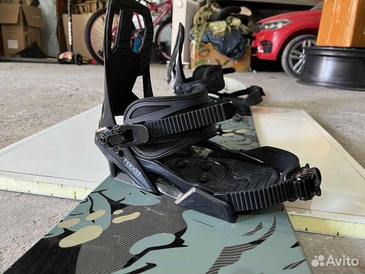 Сноуборд termit с креплениями