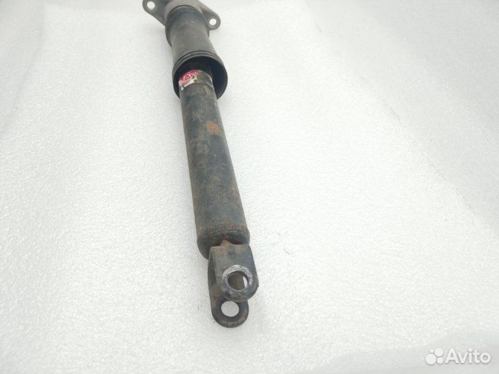 Амортизатор подвески задний Kia Ceed ED G4FC 2011