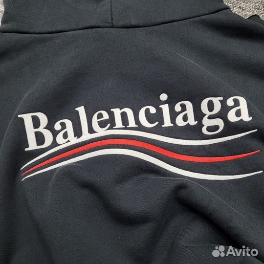 Толстовка Balenciaga