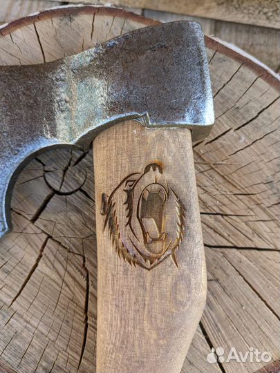 Топор кованый