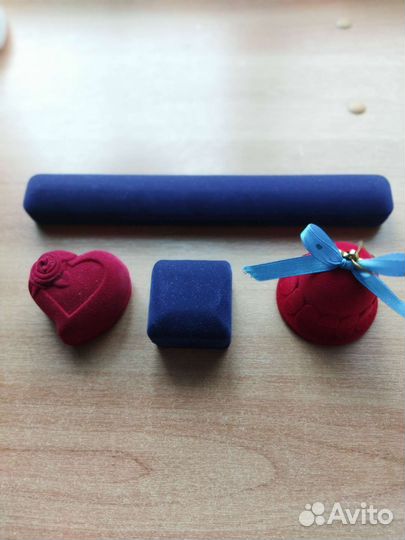 Футляр для ювелирных украшений