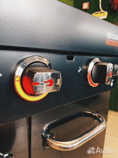 Газовый гриль Char-Broil Professional core 3B