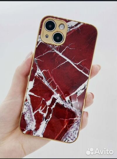 Чехол на iPhone