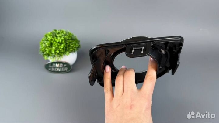 Рамка птф левая LR Discovery 4+ 2013-2016