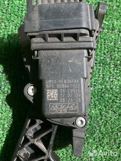 Педаль газа Ford Focus 2 1.8