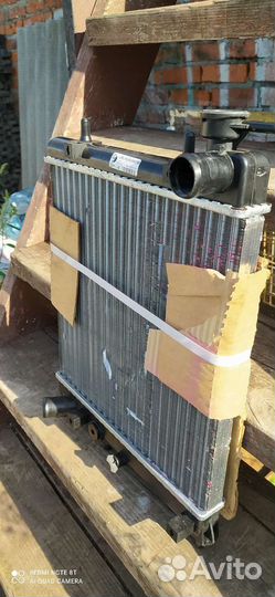 Радиатор на hyundai акцент 2