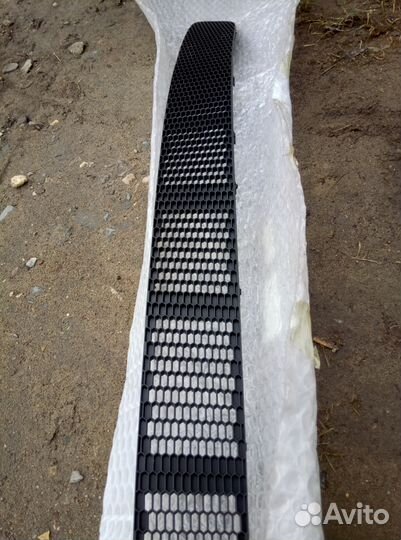 Решетка бампера Nissan almera 62254-BN700