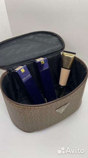 Косметичка guess