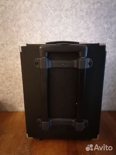 Портативная колонка