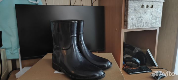 Женские резиновые сапоги