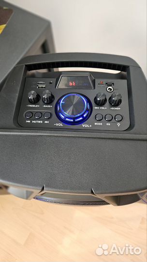 Блютуз колонка большая(новая)