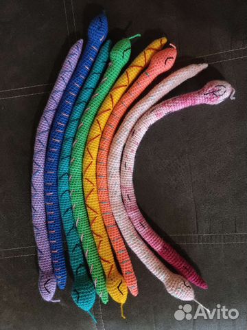 Змейка вязаная