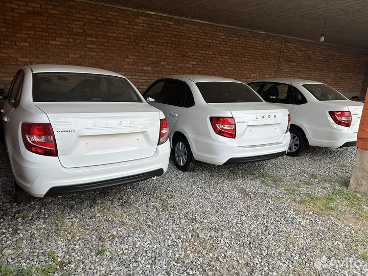 LADA Granta 1.6 МТ, 2023, 30 км