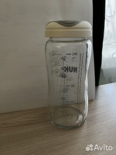 Бутылочка nuk