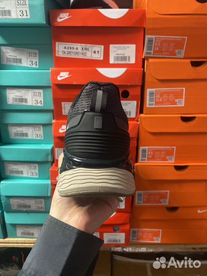 Кроссовки nike