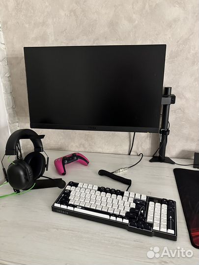 Игровая клавиатура lunacy in space