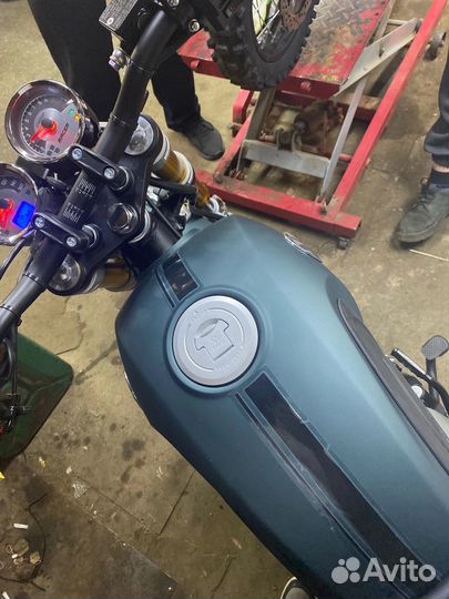 Рейсер триумф 250