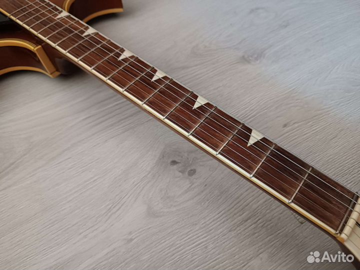 Электрогитара taco Tauscher & Co полуакустическая