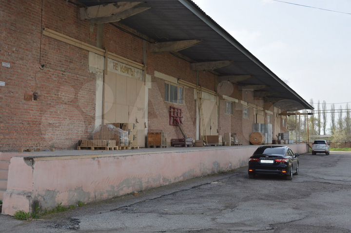 Склад, 1200 м²