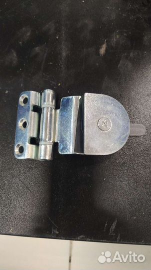 Петли для стеклянных дверей