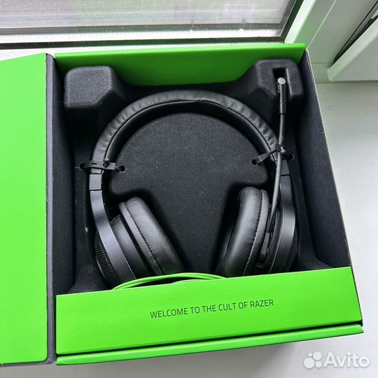 Игровые наушники Razer Kraken Essential