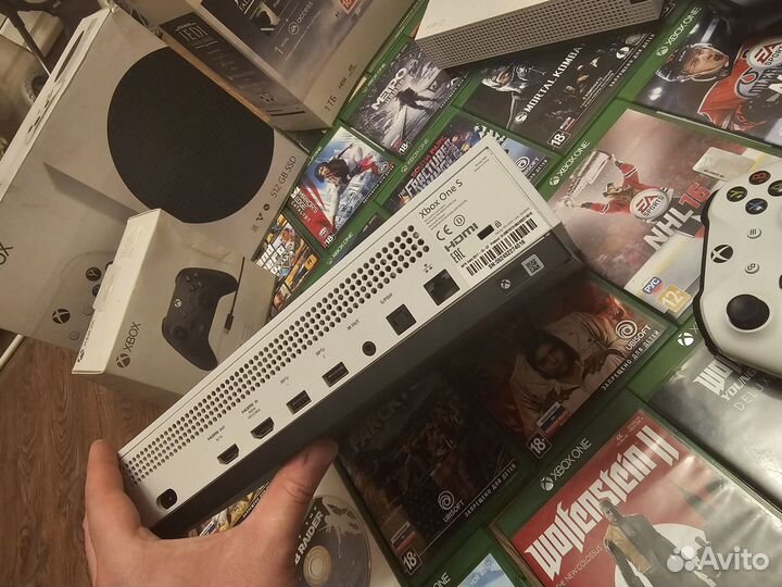 Xbox One S 500Gb+GamePass 3мес+2 диска
