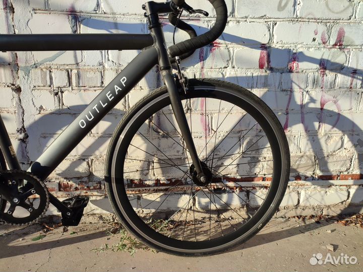 Шоссейный велосипед outleap heritage
