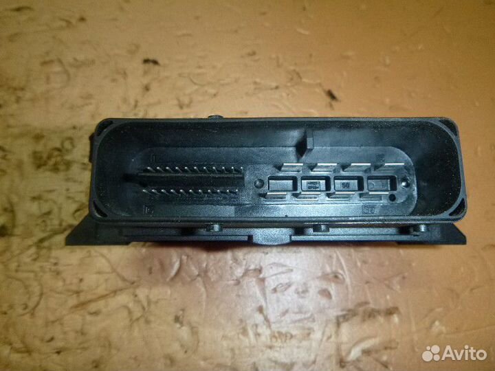 Блок управления парковочным тормозом nissan X-trai