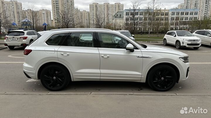Volkswagen Touareg 3.0 AT, 2019, 51 700 км