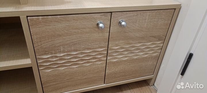 Прихожая шкаф б/у