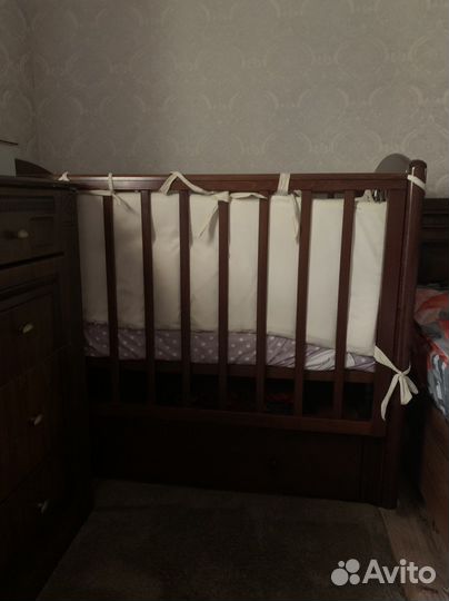 Детская кровать и матрас