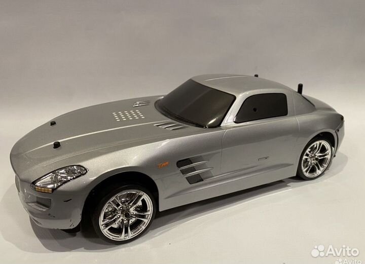 Радиоуправляемая модель Team Magic E4D Mercedes