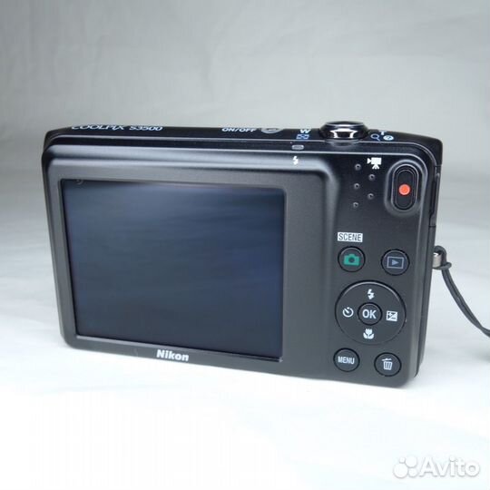 Nikon Coolpix S3500 с коробкой